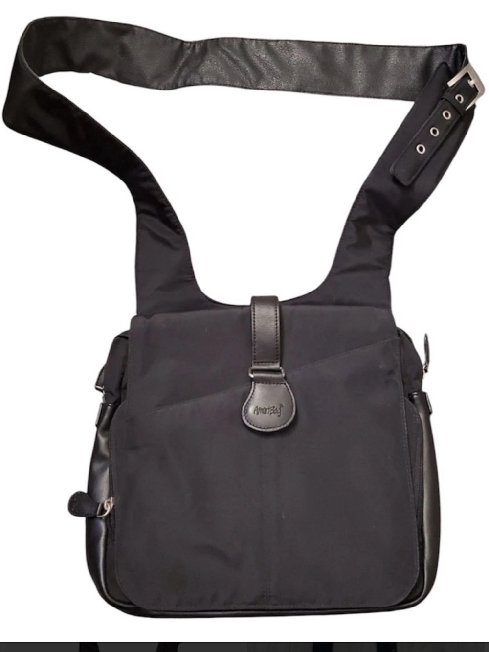 AmeriBag New Yorker Crossbody Messenger Travel Bag Black Nylon Black Leather